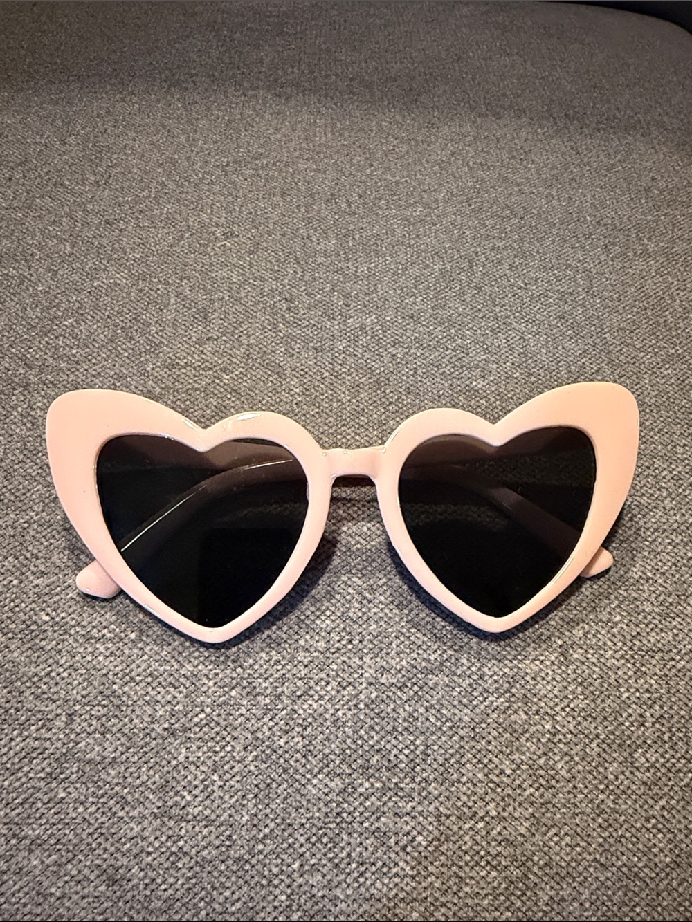 🩷Pink Heart Sunglasses